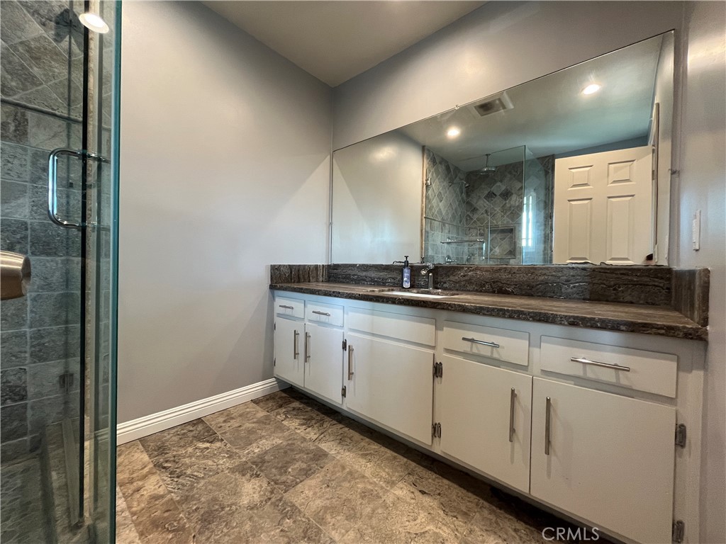 10436 Amestoy Property Photo 26