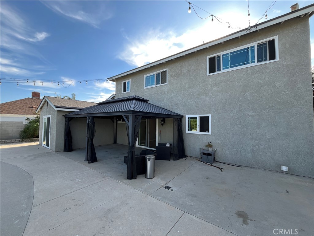 10436 Amestoy Property Photo 30