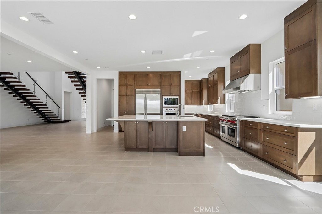 20580 Edgewood Court Property Photo 11