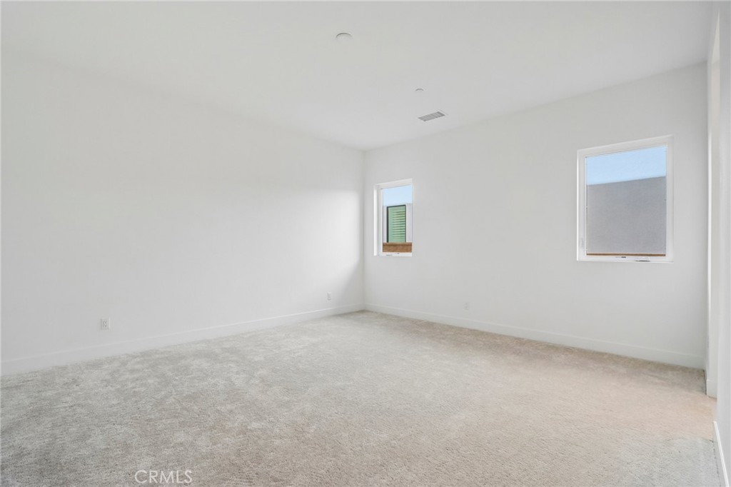20580 Edgewood Court Property Photo 13