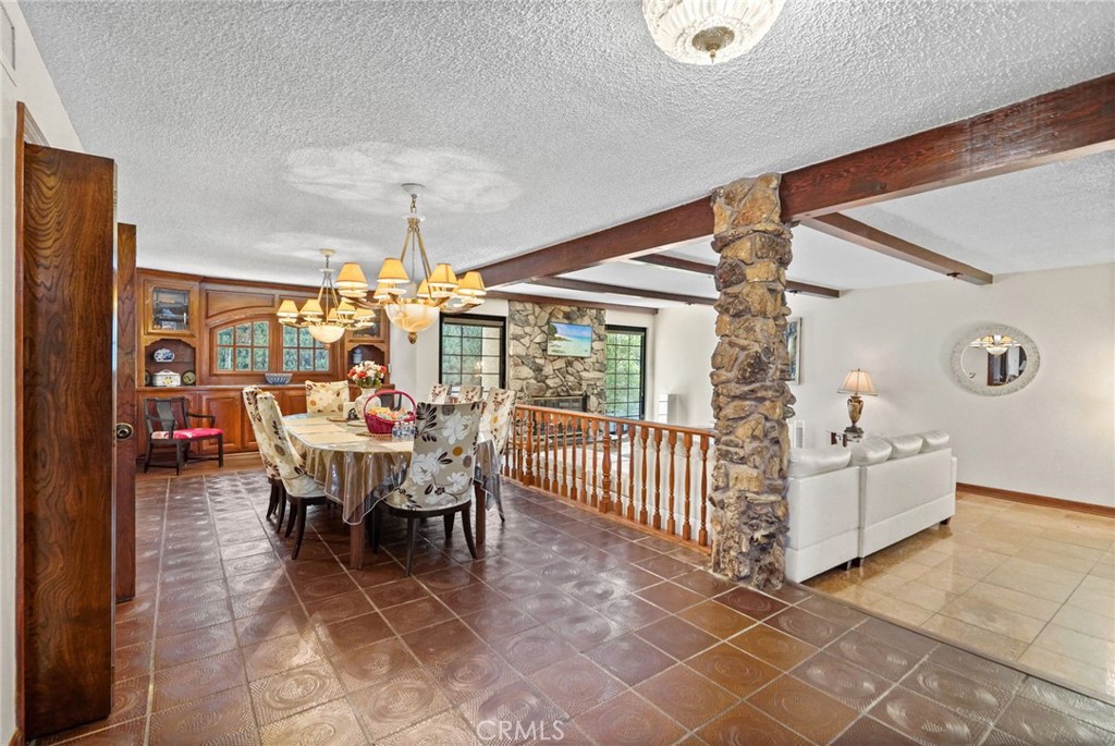 10307 Donna Avenue Property Photo 11