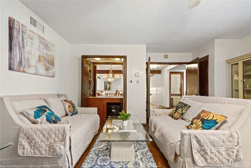 10307 Donna Avenue Property Photo 28