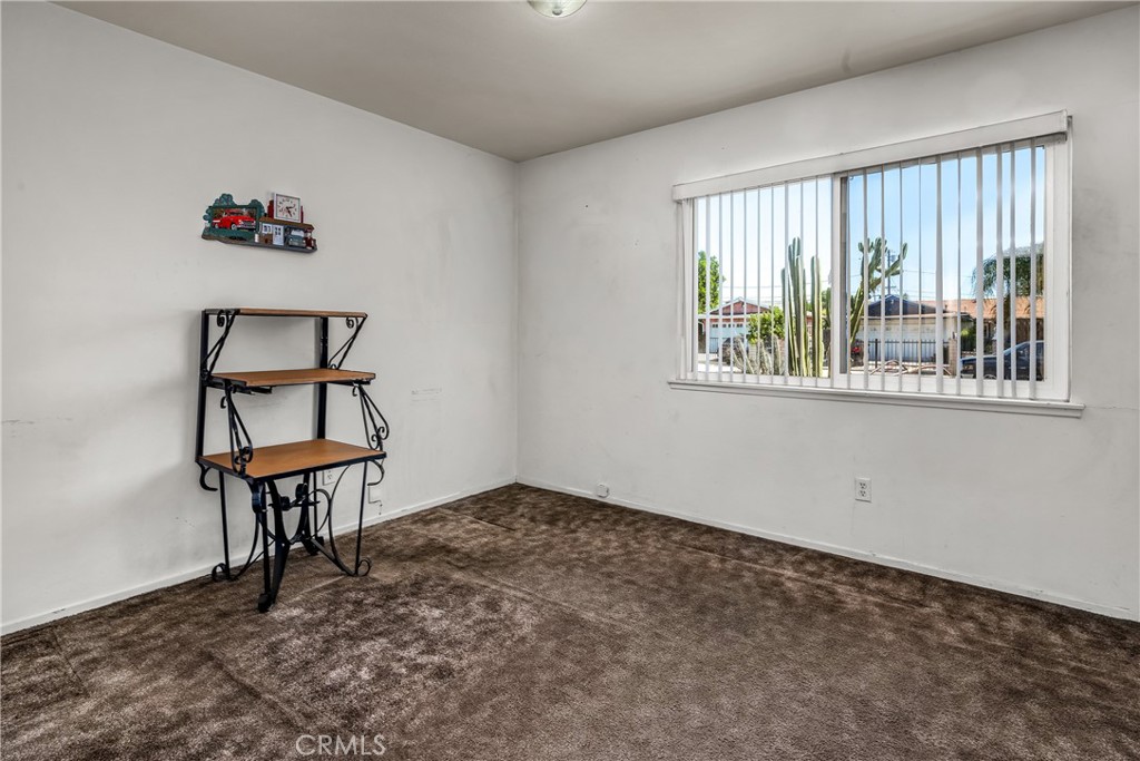 12319 Thelma Street Property Photo 16