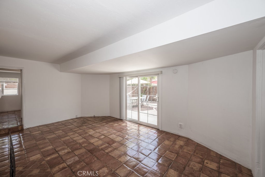6229 Agnes Avenue Property Photo 18