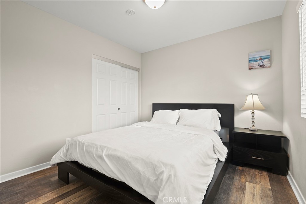 217 E Carroll Avenue B Property Photo 19
