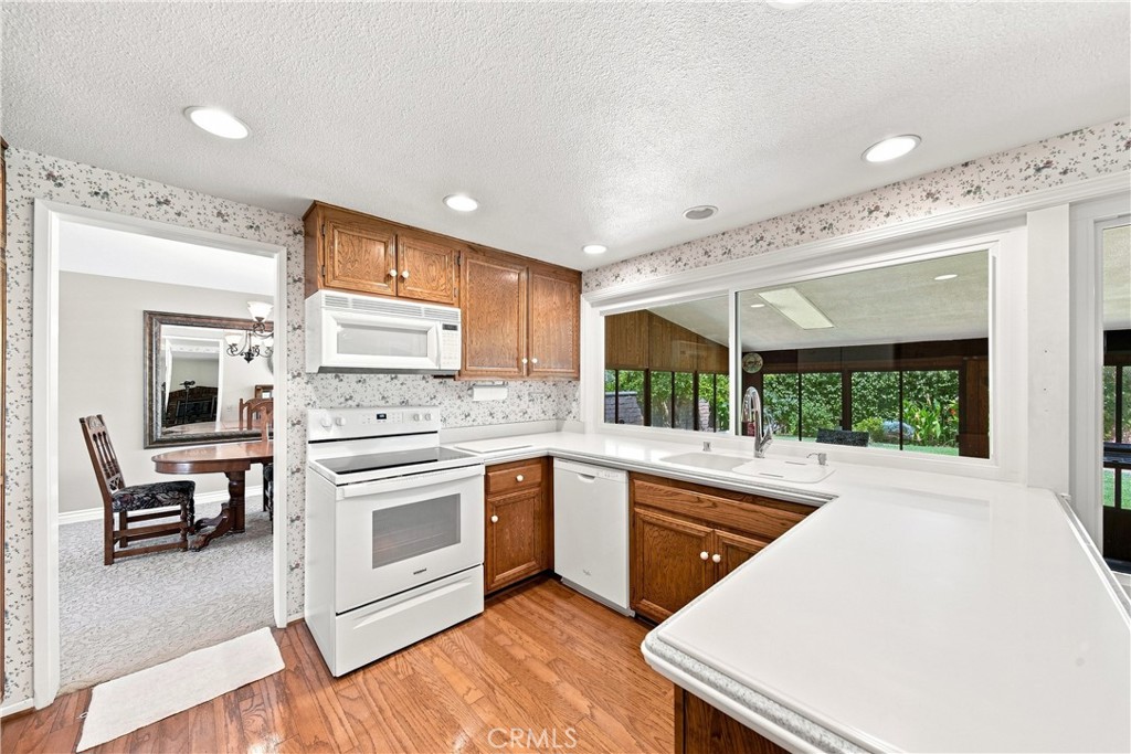 25164 Avenida Rotella Property Photo 16