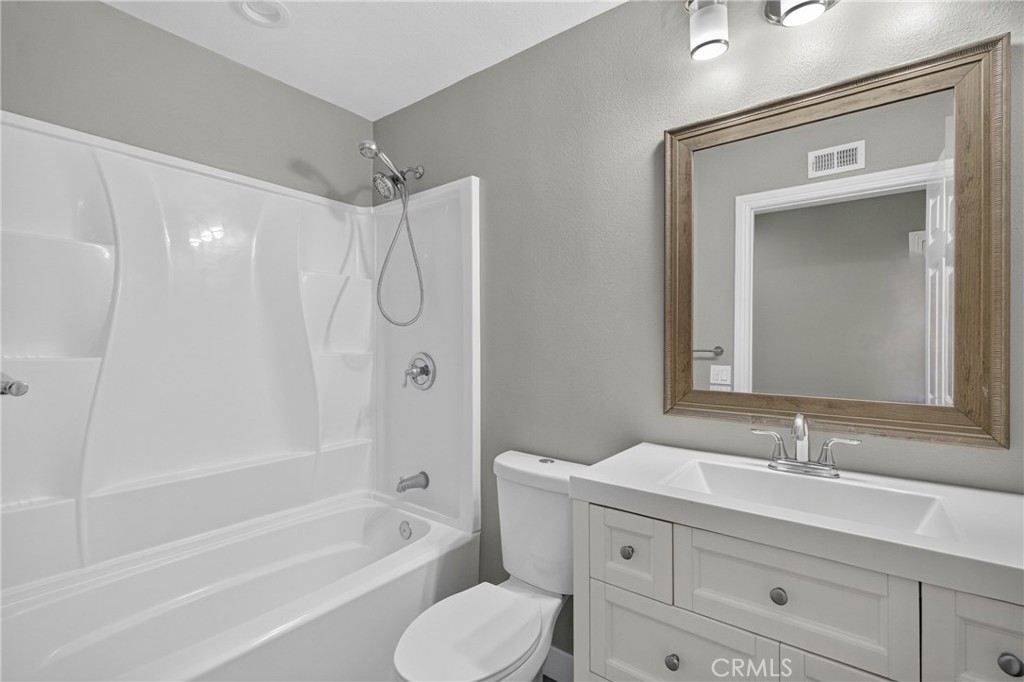 25906 Bellis Drive Property Photo 16