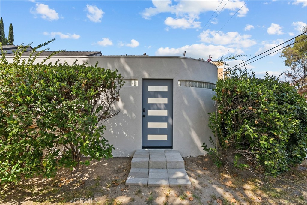13636 Riverside Property Photo 13