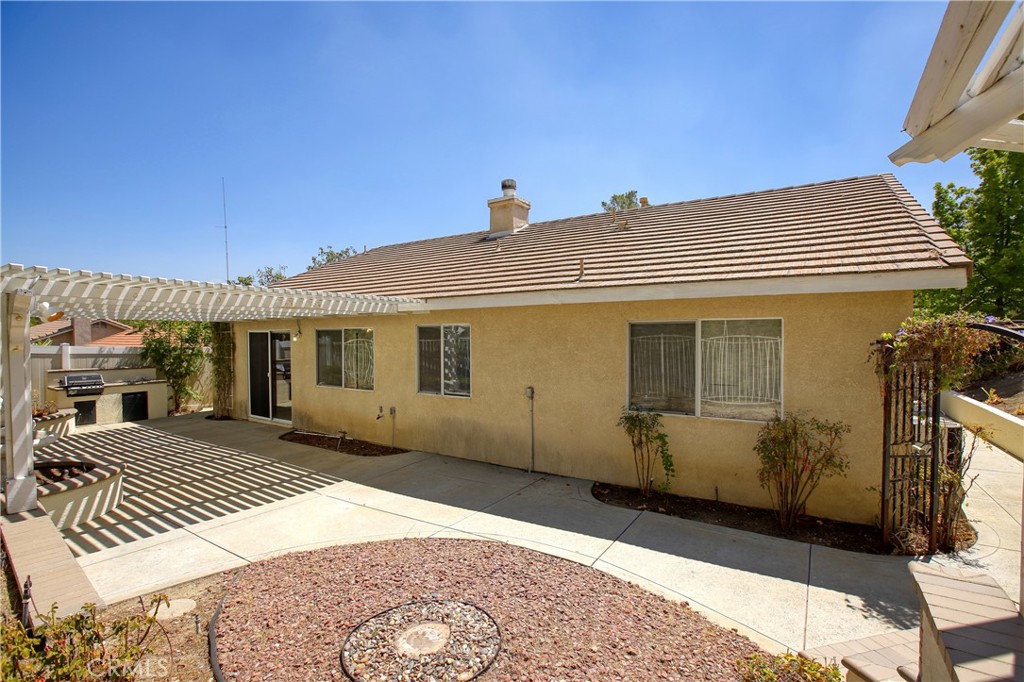 19707 Skyview Court Property Photo 17