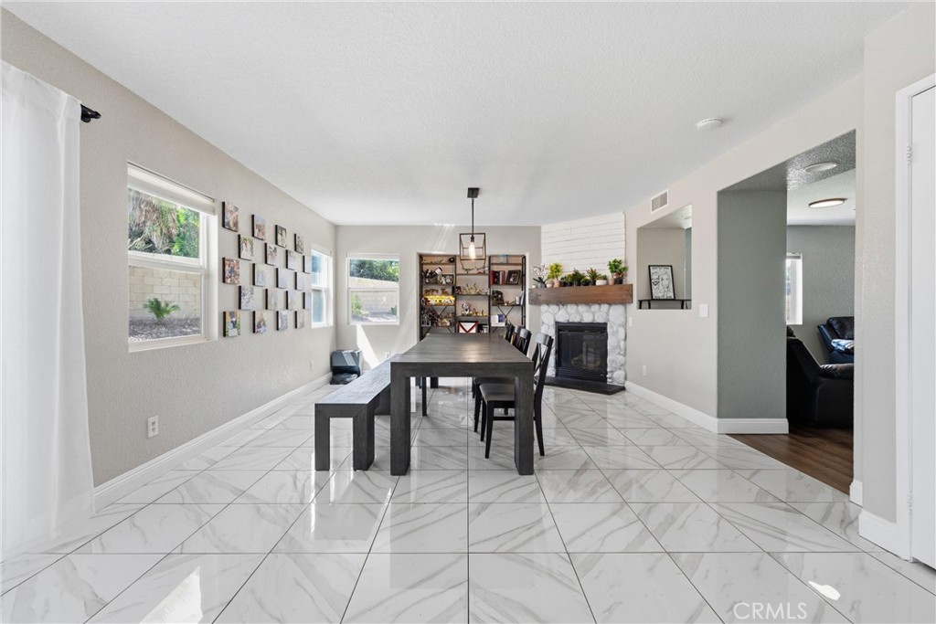 1638 E Miki Way Property Photo 8
