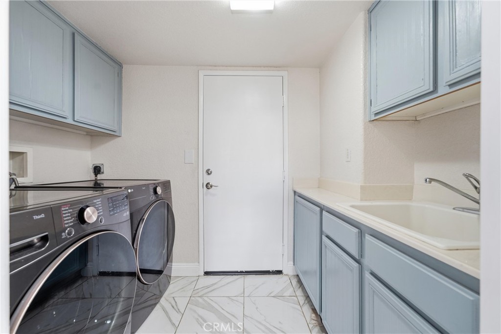 1638 E Miki Way Property Photo 13