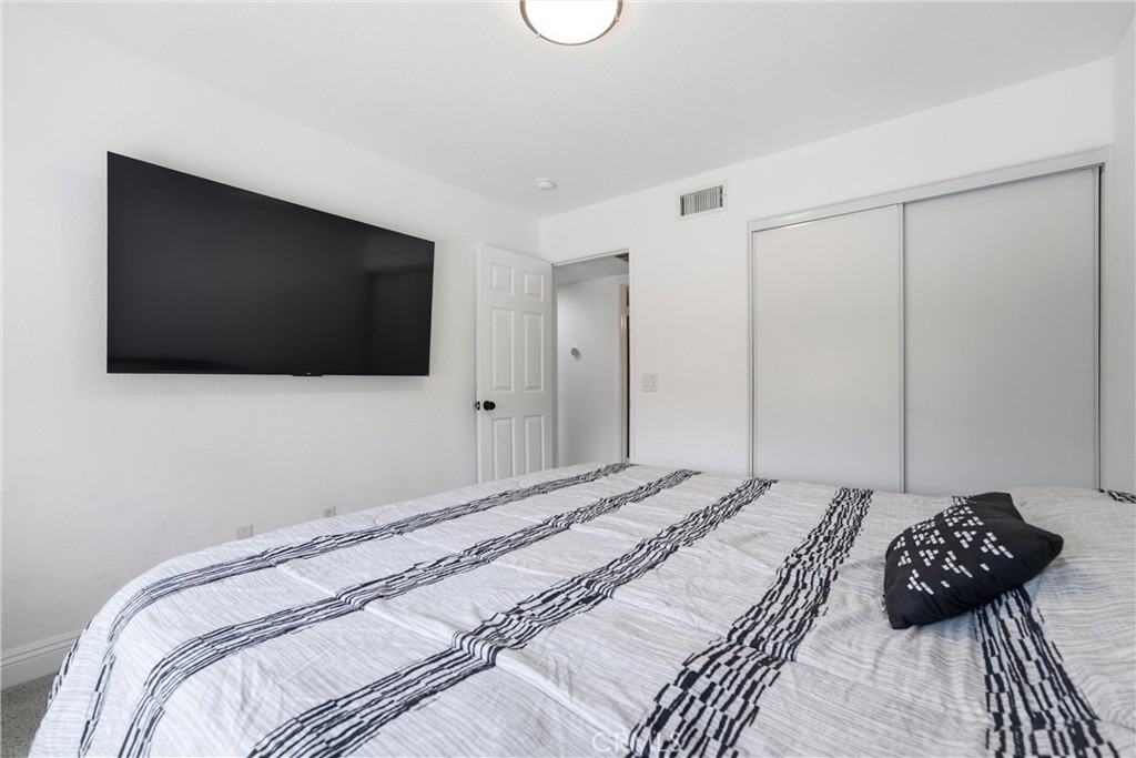 1638 E Miki Way Property Photo 20