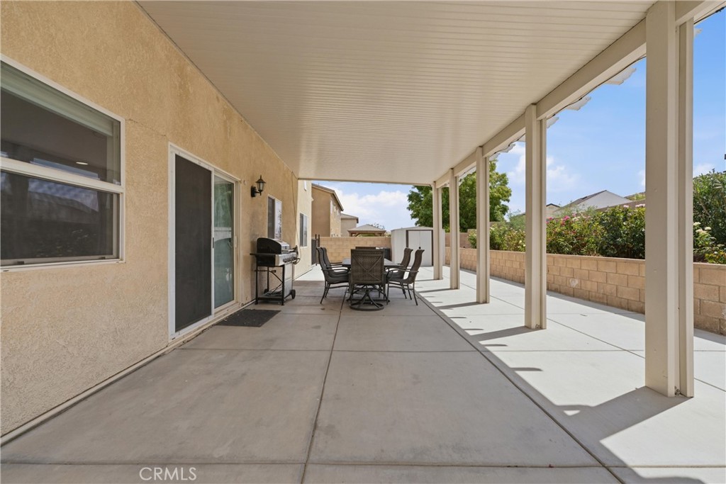 1638 E Miki Way Property Photo 28