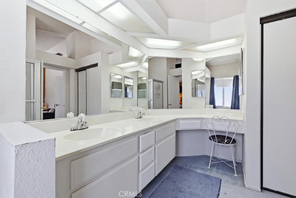 37411 Litchfield Property Photo 15
