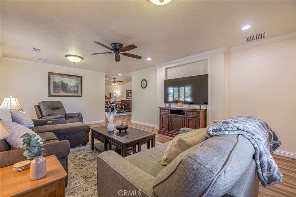 1734 Granville Property Photo 11
