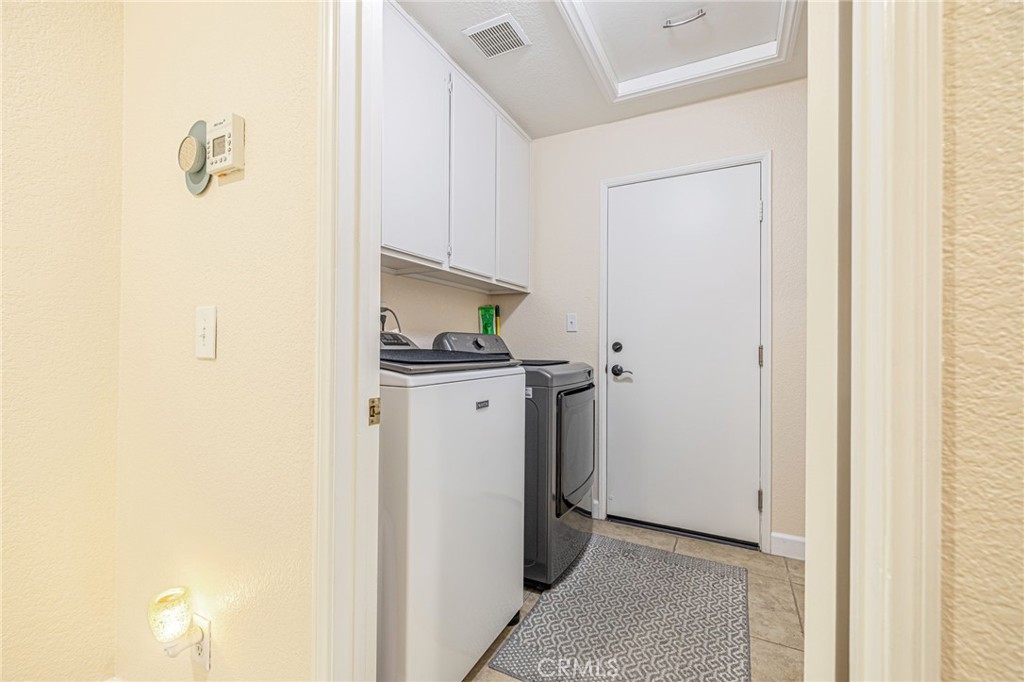 1734 Granville Property Photo 26