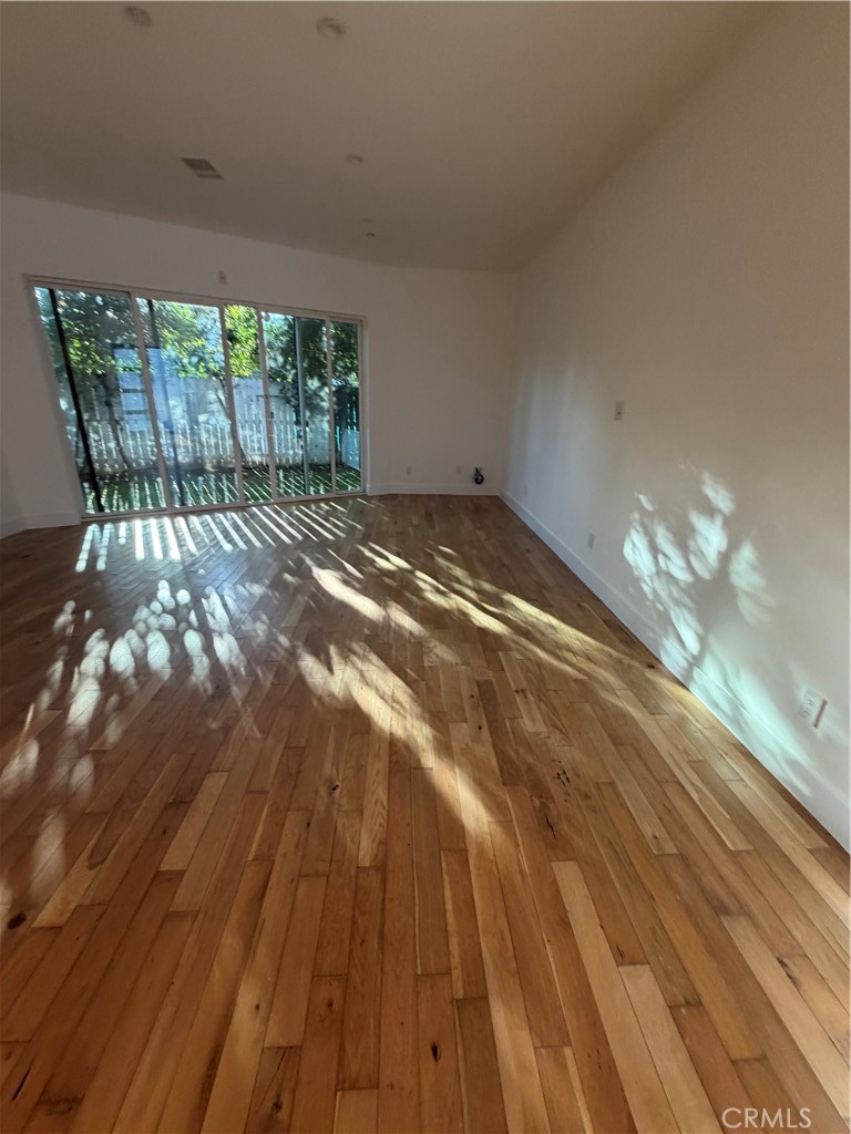 5501 Crebs Property Photo 12