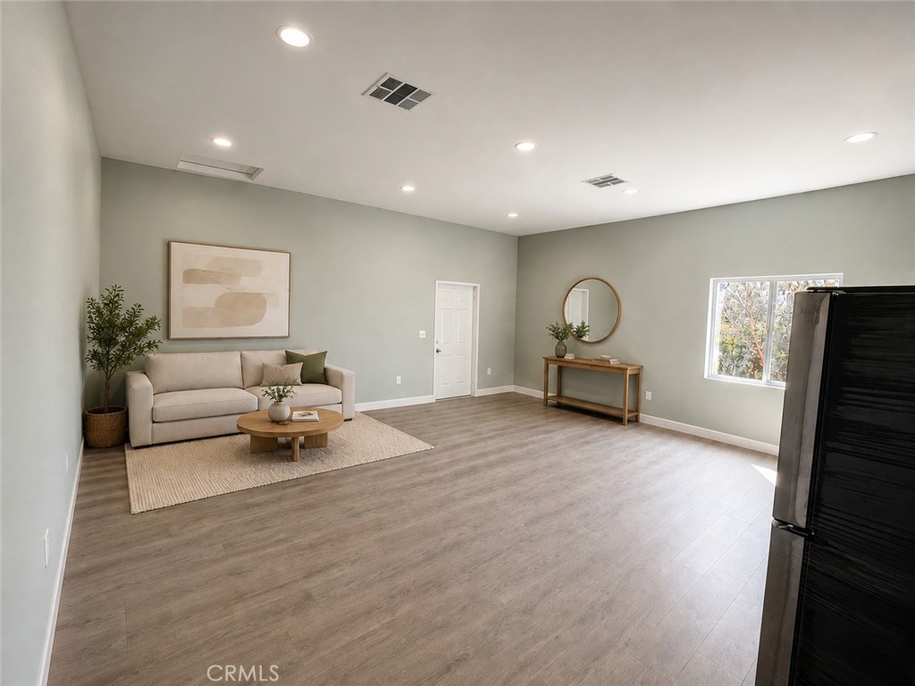 16661 Nordhoff Street Property Photo 6