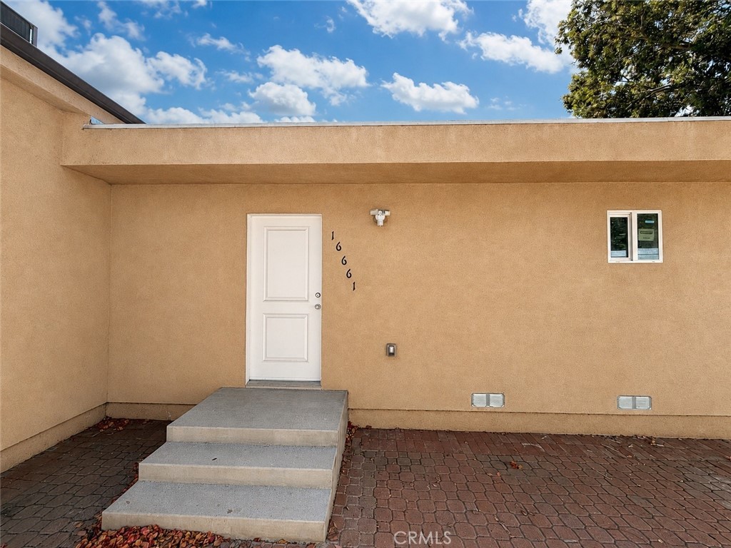 16661 Nordhoff Street Property Photo 10
