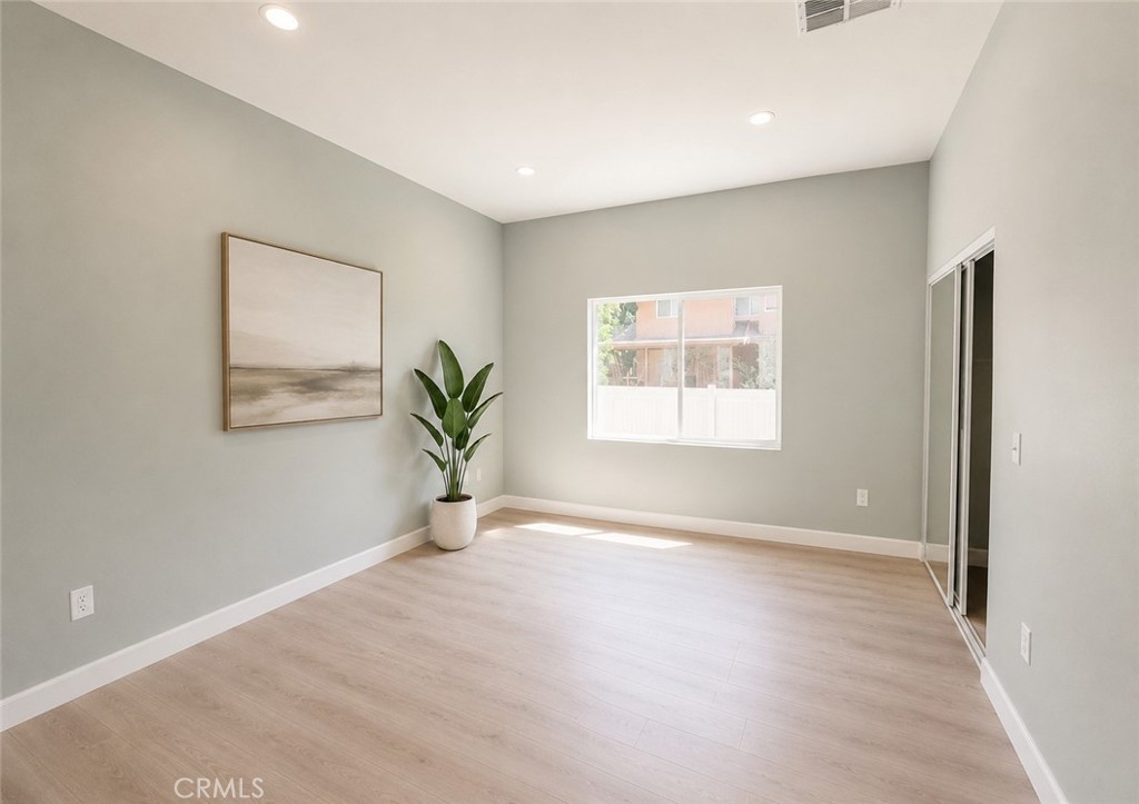 16659 Nordhoff Street Property Photo 4