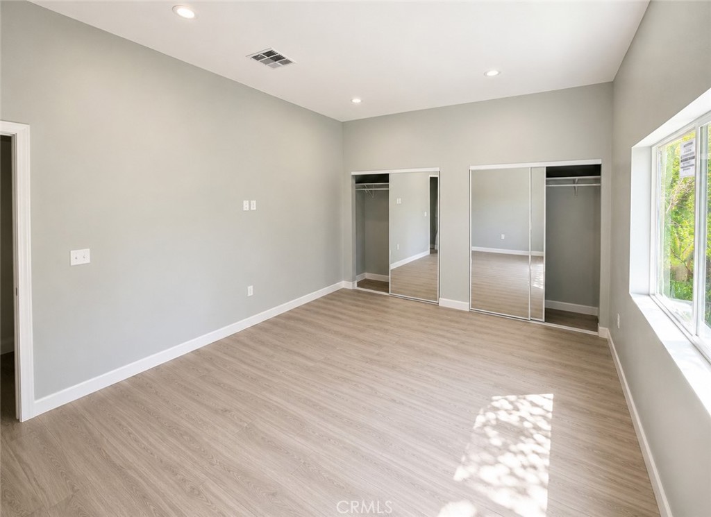 16659 Nordhoff Street Property Photo 6