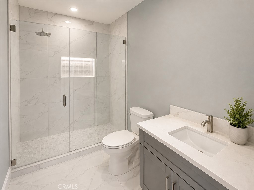 16659 Nordhoff Street Property Photo 8