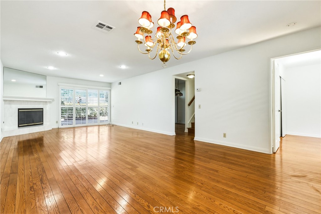 11257 Key West Avenue 3 Property Photo 6