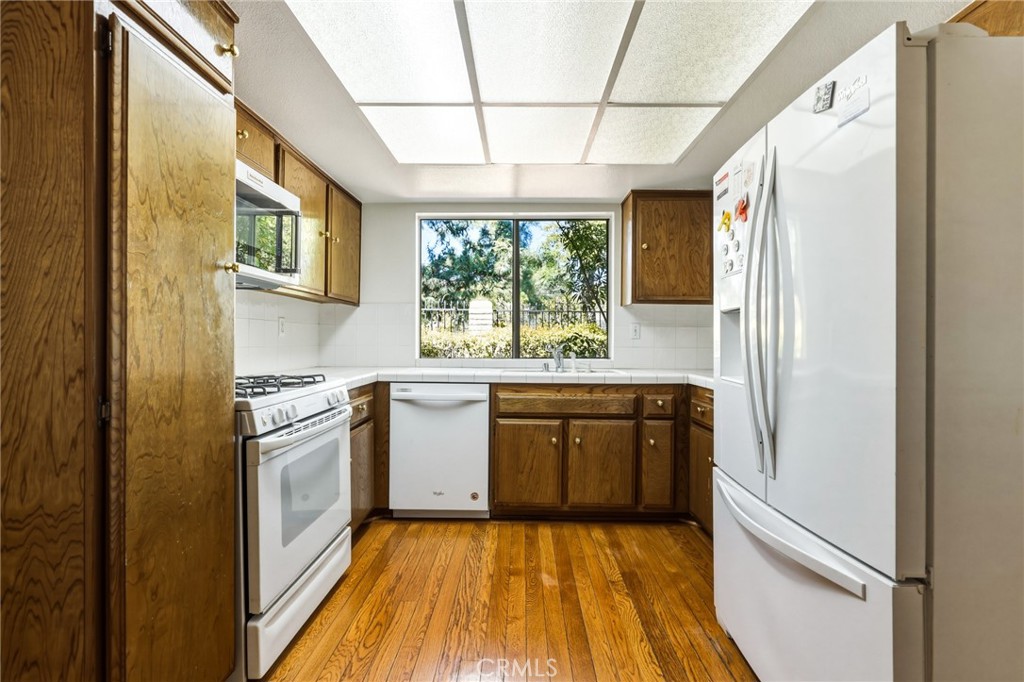 11257 Key West Avenue 3 Property Photo 9