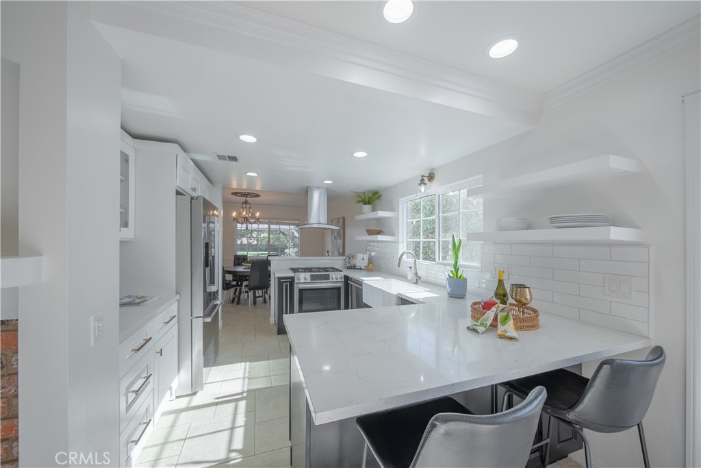 6504 Tamarind Property Photo 4