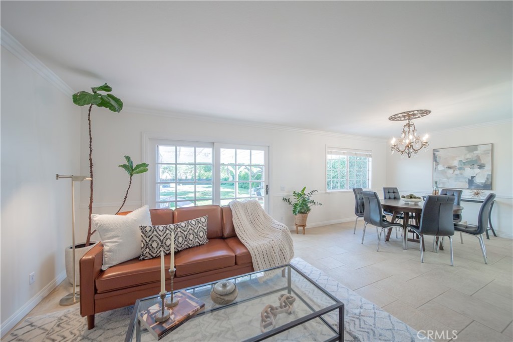 6504 Tamarind Property Photo 7