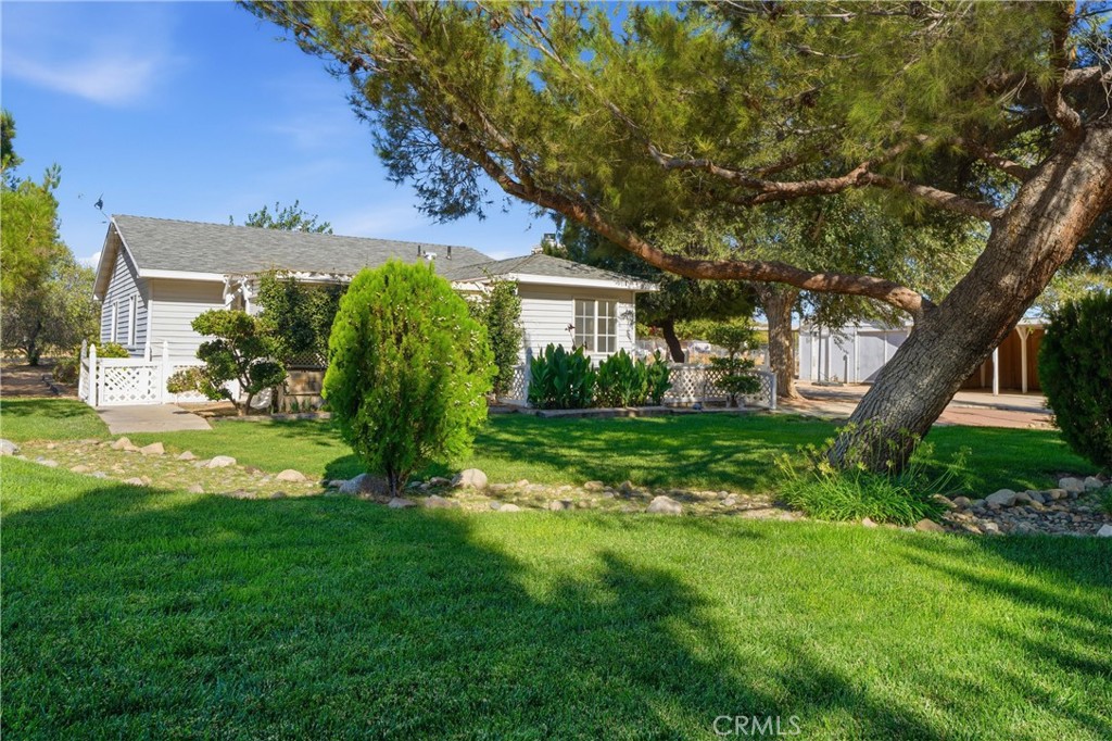 43107 43rd W Property Photo 2