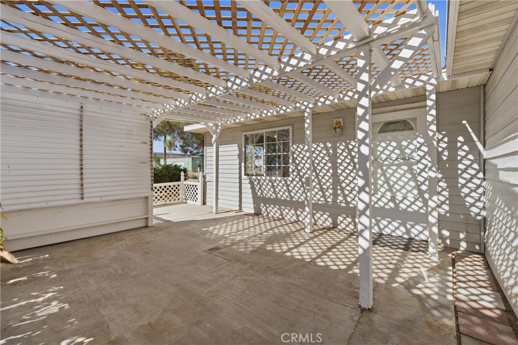 43107 43rd W Property Photo 6