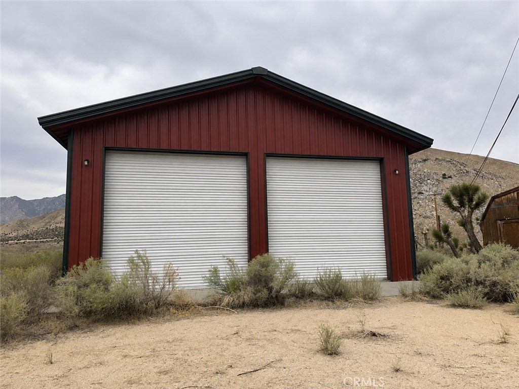 201 S Kelso Valley Property Photo 3