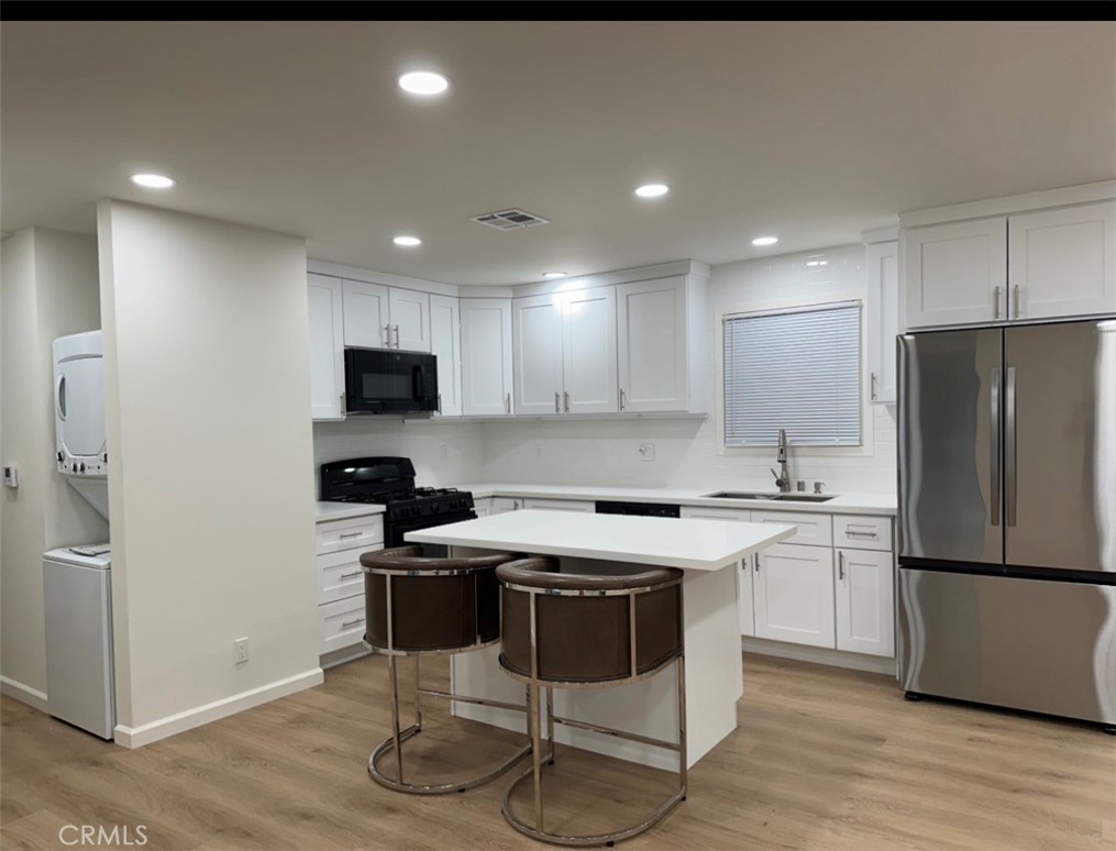 8448 Aura Avenue Property Photo 2