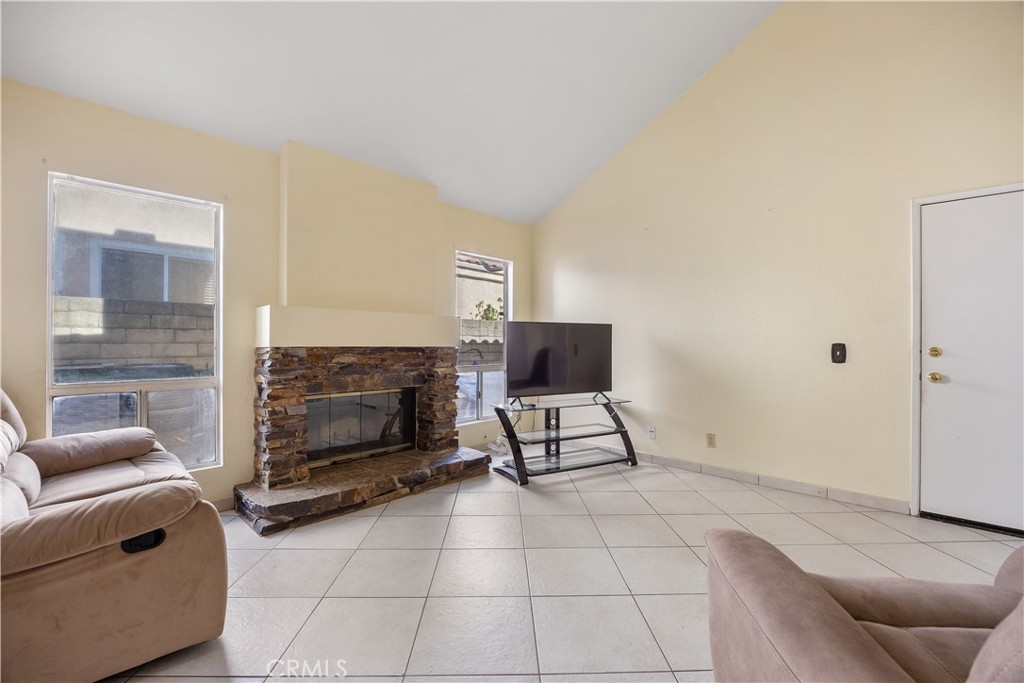 13709 Grand Isle Property Photo 5