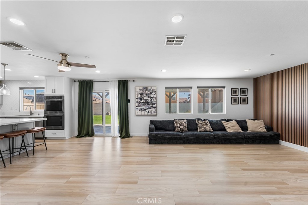 3550 Topaz Property Photo 6