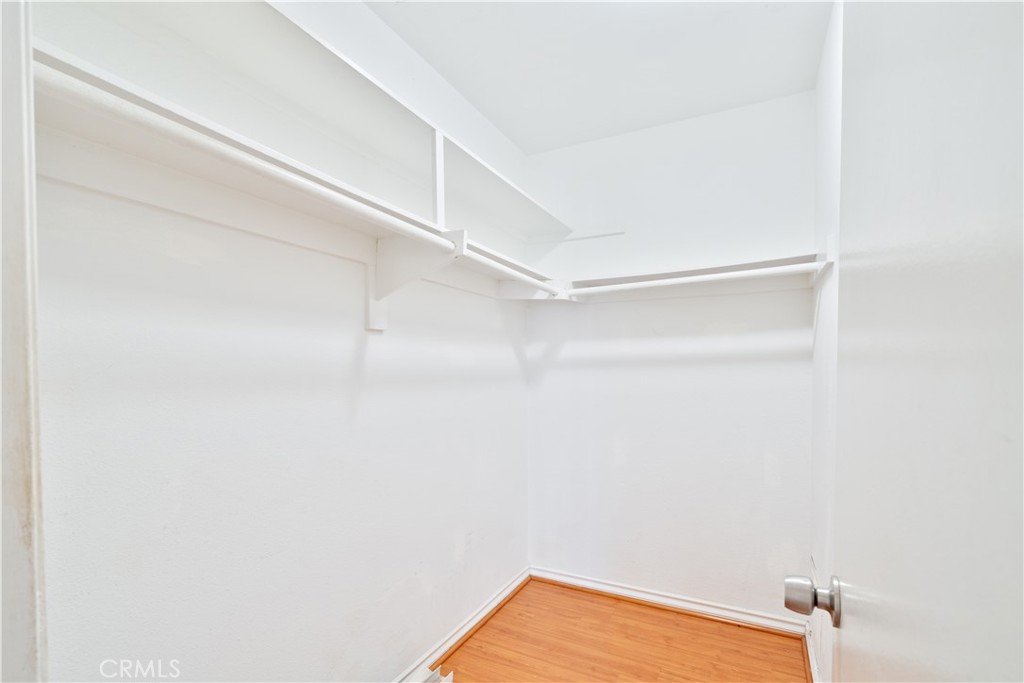 18350 Hatteras 206 Property Photo 15