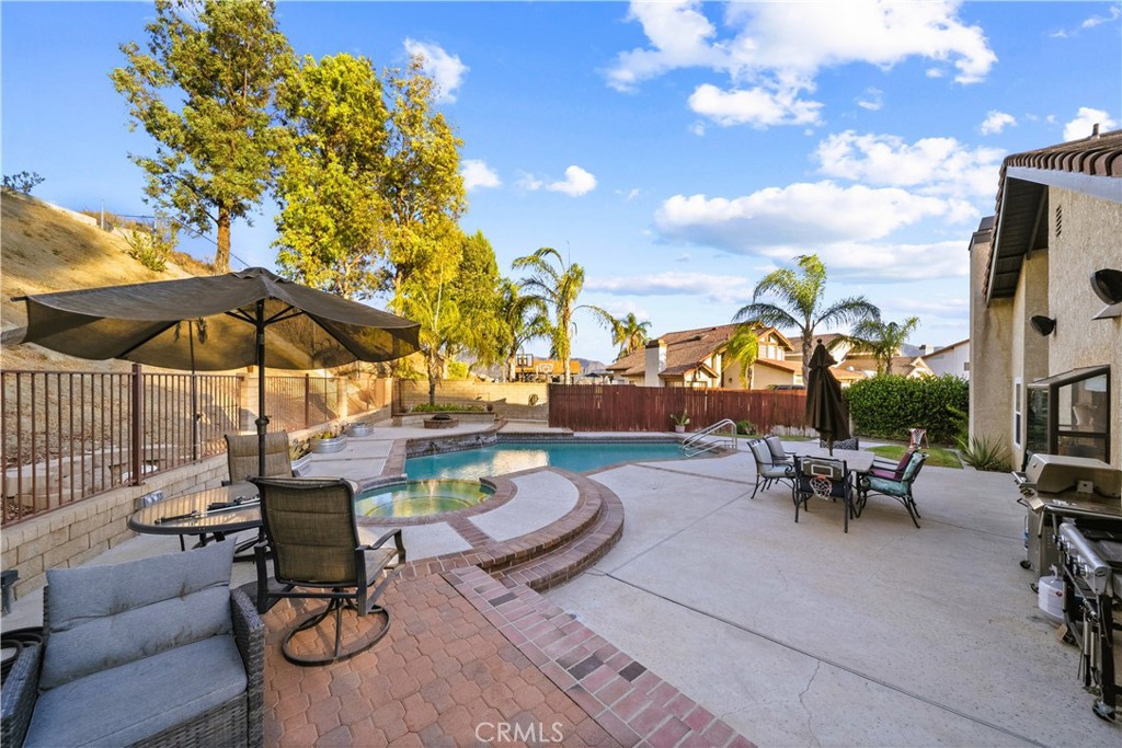 28083 Valcour Drive Property Photo 41