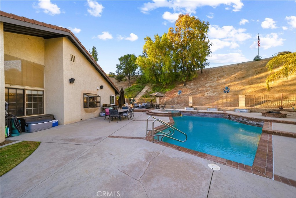 28083 Valcour Drive Property Photo 42