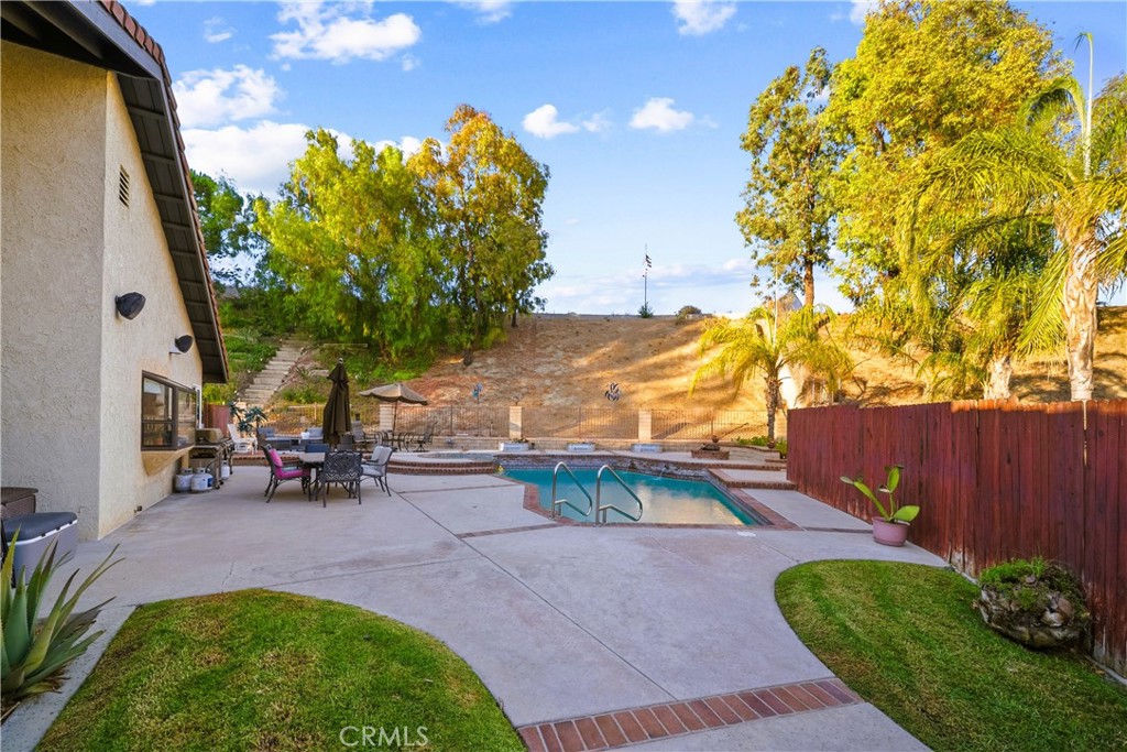 28083 Valcour Drive Property Photo 44
