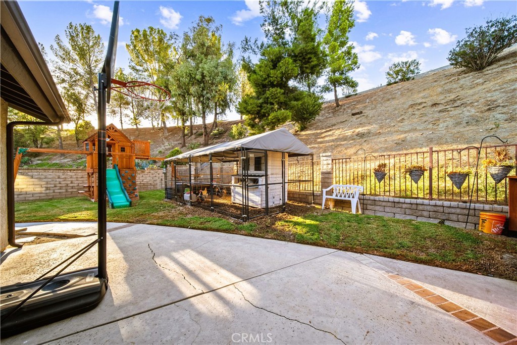 28083 Valcour Drive Property Photo 51