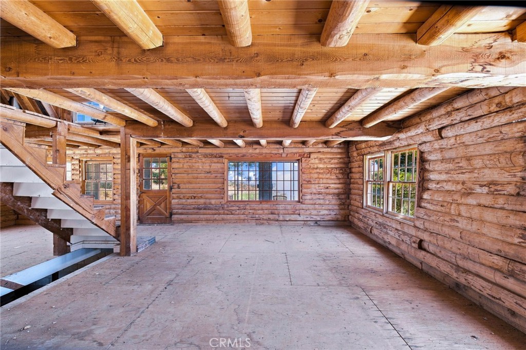 7700 Digier Road Property Photo 8