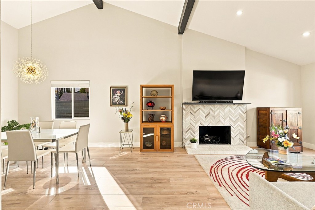 29332 Deep Shadow Drive Property Photo 4