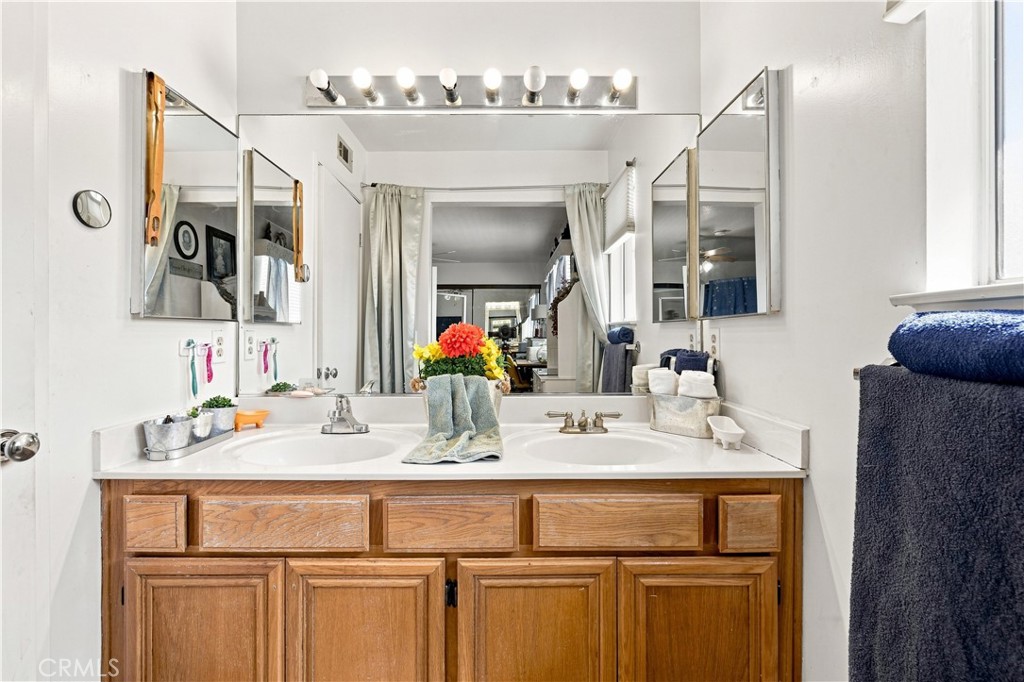 1342 Lightcap Street Property Photo 21