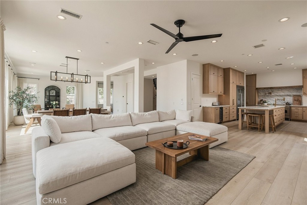 7329 Hightop Street Property Photo 10