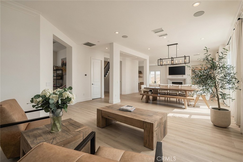 7329 Hightop Street Property Photo 14