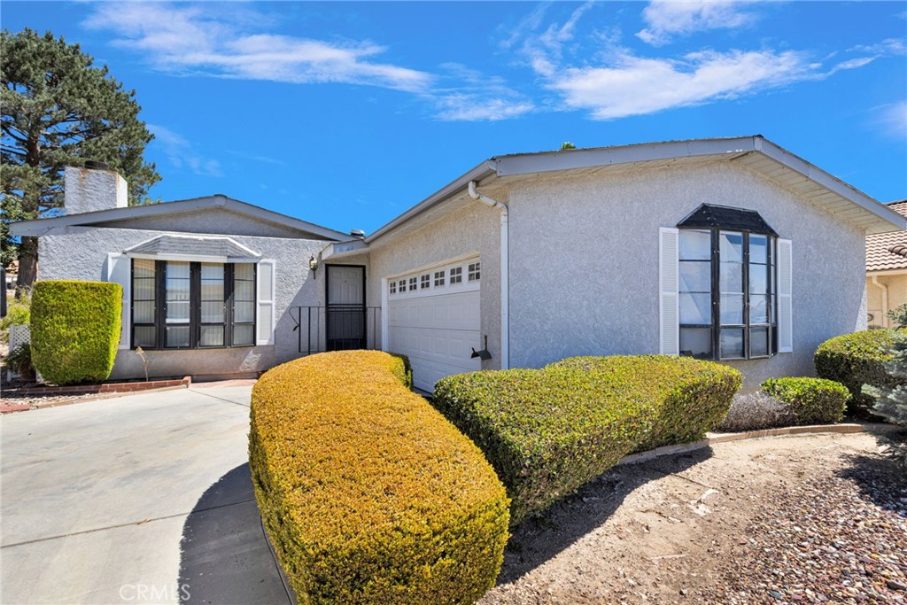 10780 Deerfield Property Photo 3