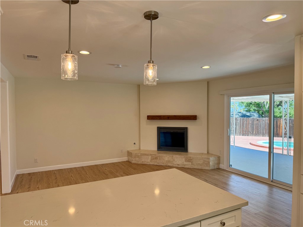 23900 Pentland Property Photo 10