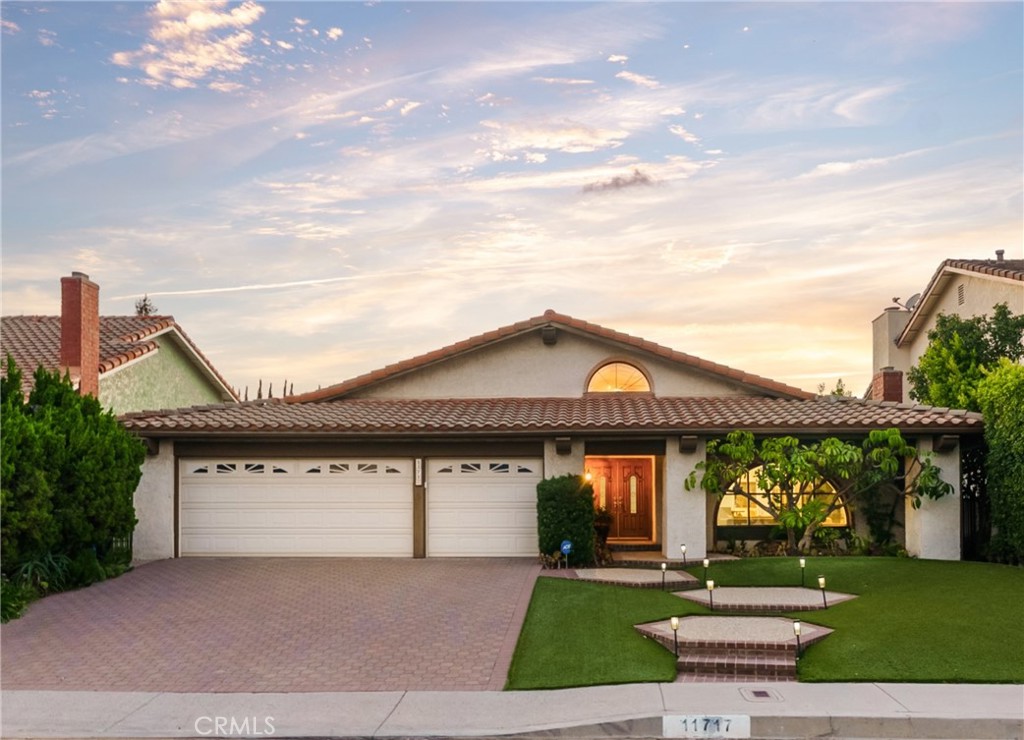 11717 Monte Leon Way Property Photo 3