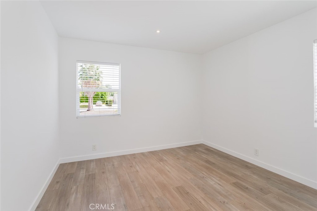 8547 Louise Avenue Property Photo 31